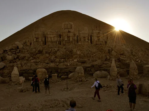 8. div sveta hora Nemrut